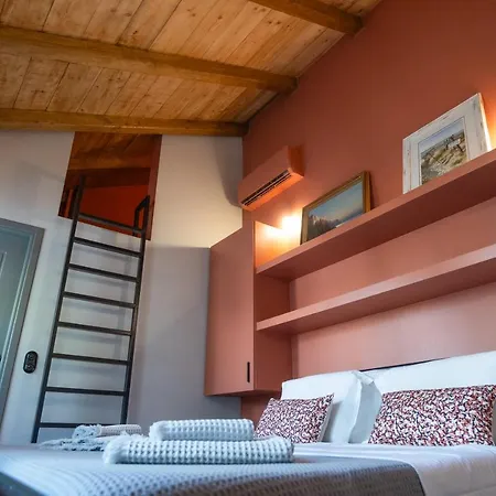 Hermes In Anafiotika ! Villa *