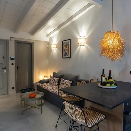Villa Hermes In Anafiotika !